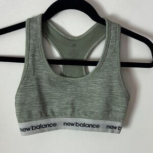 New Balance Sports Bra - Women's Medium